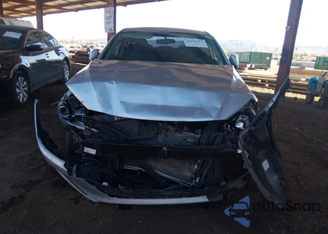 2018 Hyundai Elantra Sel z USA, uszkodzony, nr VIN 5NPD84LF0JH227923